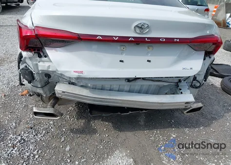 2022 Toyota Avalon Xle z USA, uszkodzony, nr VIN 4T1AZ1FB3NU085226